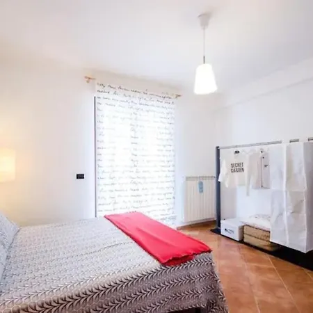 Casa Alpi 44 - Two Bedroom Flat With Huge Balcony Pescara