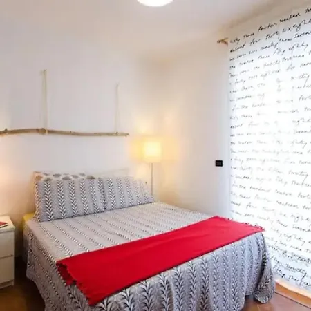 Casa Alpi 44 - Two Bedroom Flat With Huge Balcony