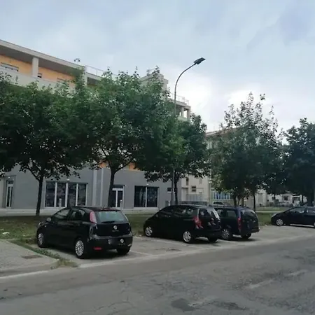 Casa Alpi 44 - Two Bedroom Flat With Huge Balcony Lejlighed *