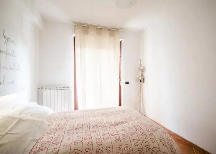 Casa Alpi 44 - Two Bedroom Flat With Huge Balcony