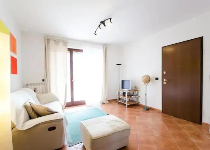 Casa Alpi 44 - Two Bedroom Flat With Huge Balcony